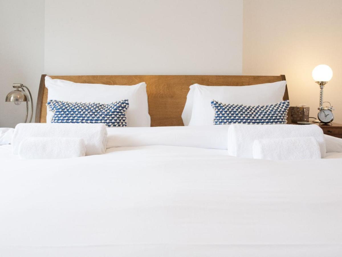 Pass The Keys Garden Apartment In Stockwell London Bagian luar foto